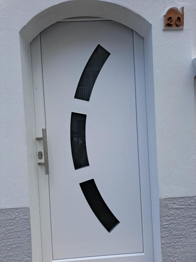 דירות פסקיצ'י Casa Mary מראה חיצוני תמונה